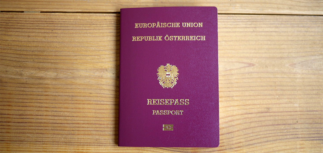 Example Austrian passport